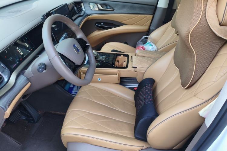 Used Denza D9 2022 DM-i 970 Four-Wheel Drive Flagship Model Left Front Seat