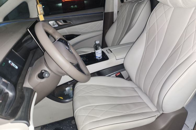 Used Denza D9 2022 DM-i 970 Four-Wheel Drive Flagship Model Left Front Seat