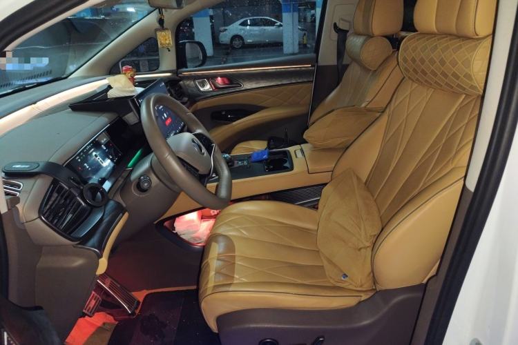 Used Denza D9 2022 DM-i 1040 Prestige Model Left Front Seat