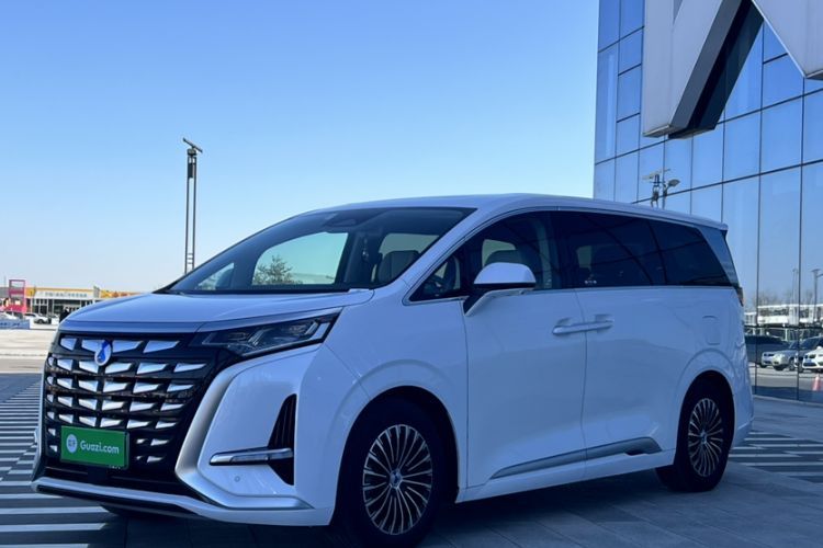 Used Denza D9 2022 DM-i 1040 Prestige Model Guazi used car, China used car export, Used car for sale, Used Denza cars, Cheapest cars for sale