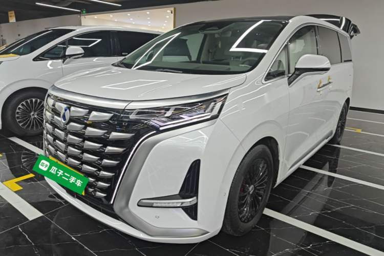 Used Denza D9 2022 DM-i 970 Four-Wheel Drive Flagship Model Guazi used car, China used car export, Used car for sale, Used Denza cars, Cheapest cars for sale