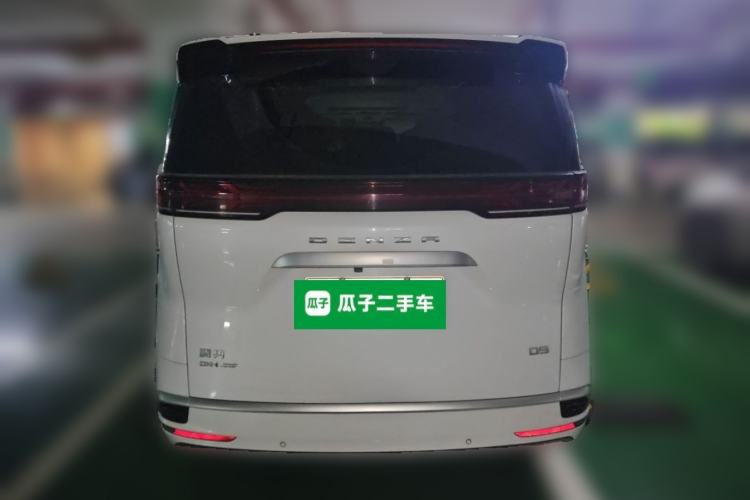 Used Denza D9 2022 DM-i 970 Four-Wheel Drive Flagship Model Rear