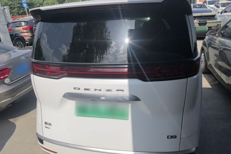 Used Denza D9 2022 DM-i 1040 Prestige Model Rear