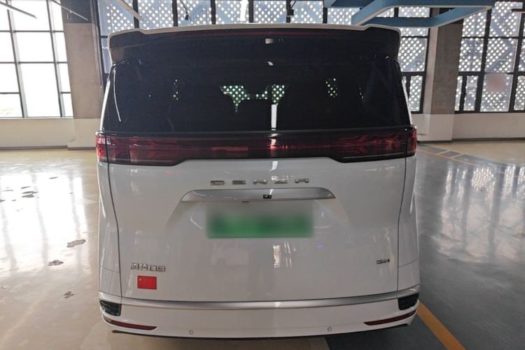 Used Denza D9 2022 DM-i 1040 Prestige Model Rear