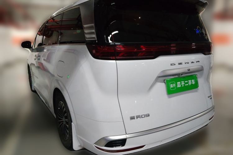 Used Denza D9 2022 DM-i 1040 Prestige Model Rear Left 45 Deg