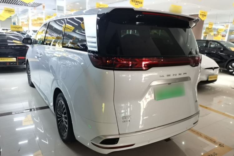 Used Denza D9 2022 DM-i 1040 Prestige Model Rear Left 45 Deg