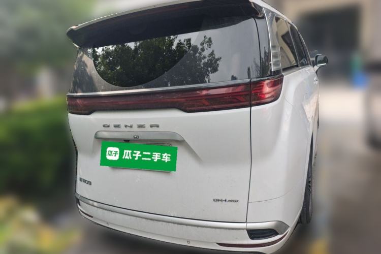 Used Denza D9 2022 DM-i 970 Four-Wheel Drive Prestige Model Rear