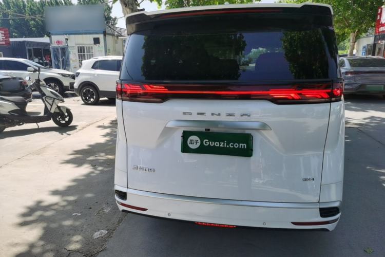 Used Denza D9 2022 DM-i 1040 Prestige Model Rear