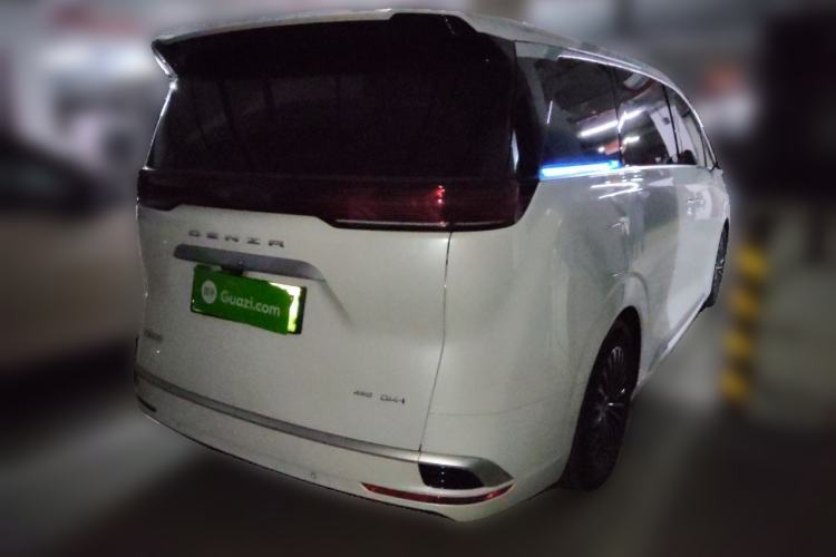 Used Denza D9 2022 DM-i 970 Four-Wheel Drive Flagship Model Rear Right 45 Deg