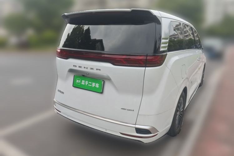 Used Denza D9 2022 DM-i 1040 Prestige Model Rear Right 45 Deg