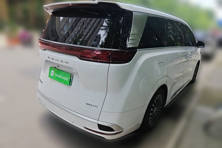 Used Denza D9 2022 DM-i 970 Four-Wheel Drive Flagship Model Rear Right 45 Deg