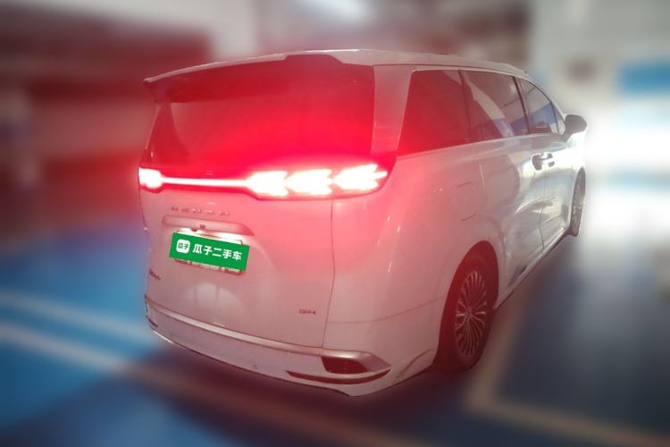 Used Denza D9 2022 DM-i 1040 Prestige Model Rear Right 45 Deg