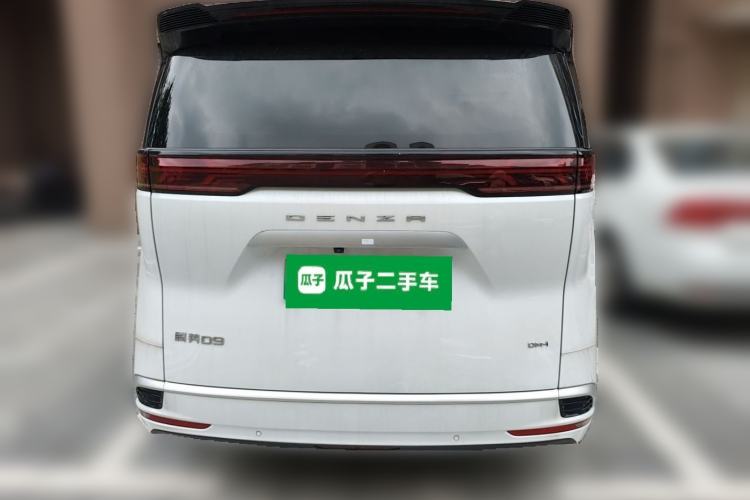 Used Denza D9 2022 DM-i 1040 Prestige Model Rear