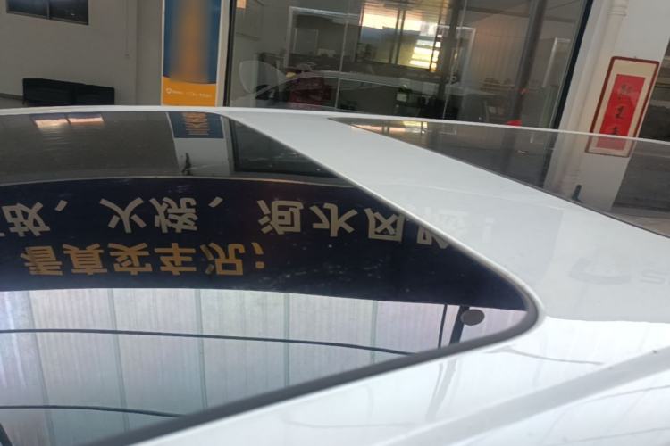 Used Denza D9 2022 DM-i 970 Four-Wheel Drive Prestige Model Roof