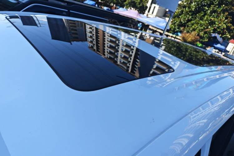 Used Denza D9 2022 DM-i 970 Four-Wheel Drive Flagship Model Roof