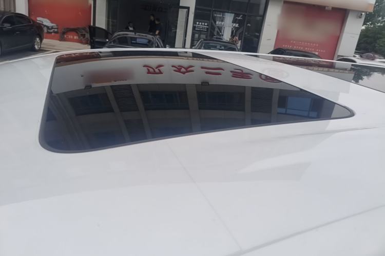 Used Denza D9 2022 DM-i 970 Four-Wheel Drive Prestige Model Roof