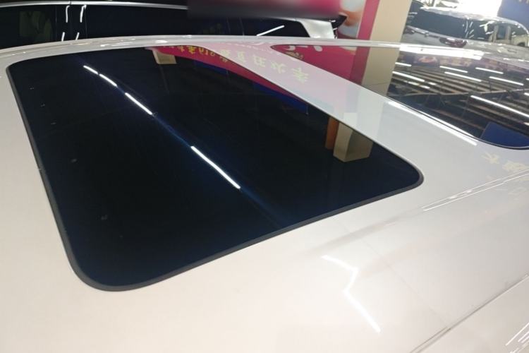 Used Denza D9 2022 DM-i 970 Four-Wheel Drive Prestige Model Roof