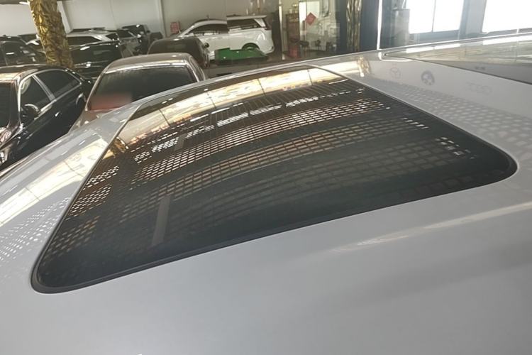 Used Denza D9 2022 DM-i 970 Four-Wheel Drive Flagship Model Roof
