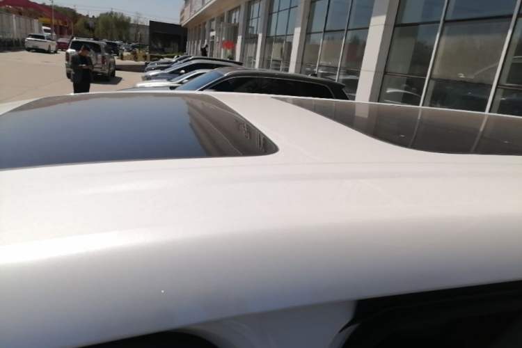 Used Denza D9 2022 DM-i 970 Four-Wheel Drive Flagship Model Roof