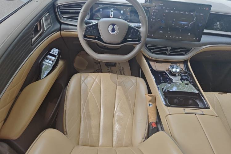 Used Denza D9 2022 DM-i 970 Four-Wheel Drive Flagship Model Steering Wheel