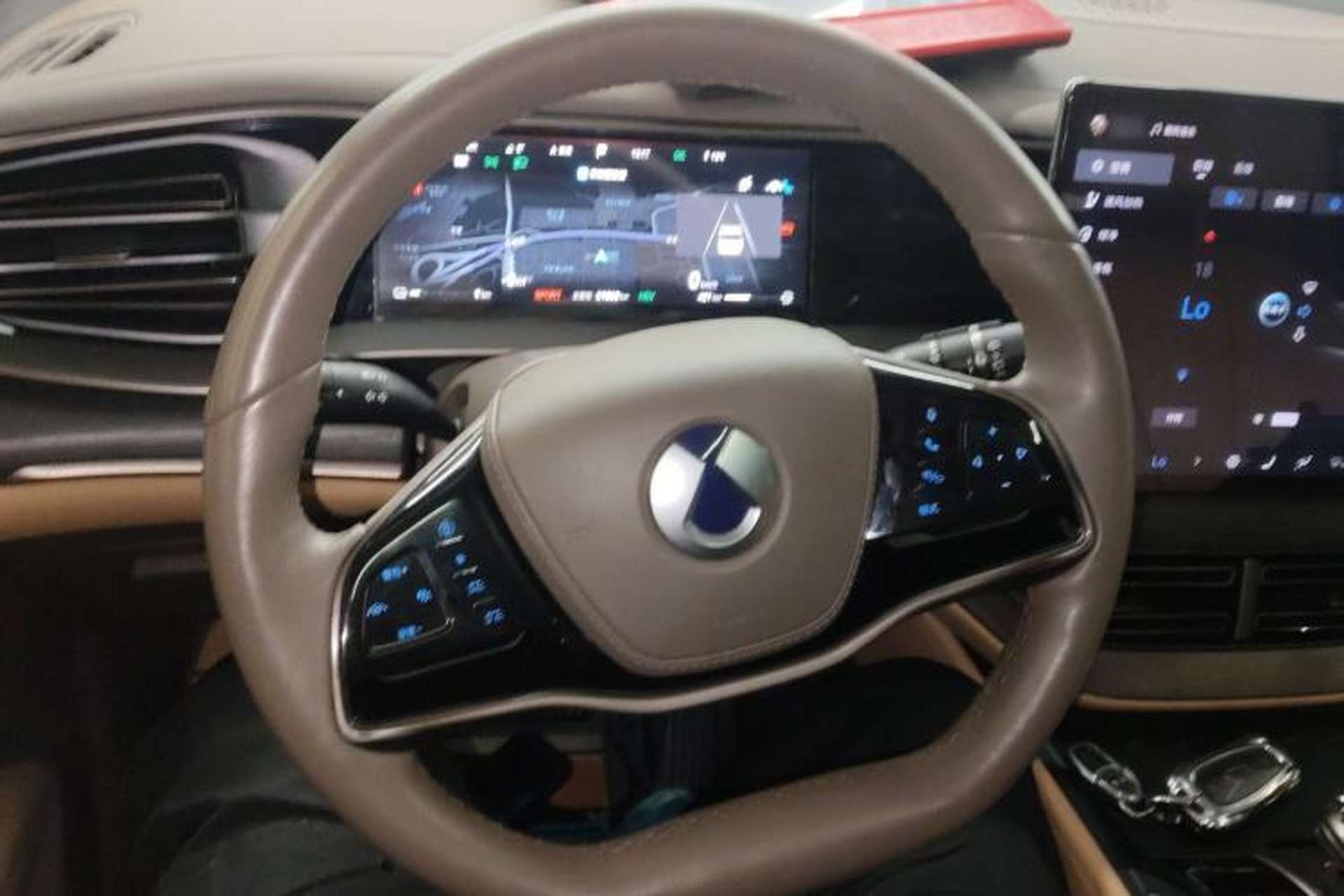 Used Denza D9 2022 DM-i 970 Four-Wheel Drive Prestige Model Steering Wheel