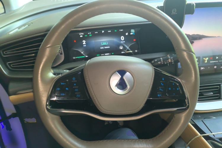 Used Denza D9 2022 DM-i 970 Four-Wheel Drive Prestige Model Steering Wheel