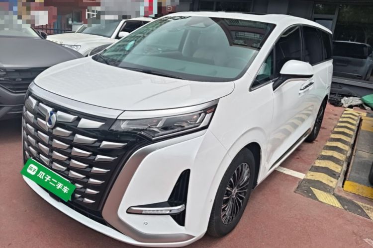 Used Denza D9 2022 DM-i 970 Four-Wheel Drive Flagship Model Guazi used car, China used car export, Used car for sale, Used  cars, Cheapest cars for sale