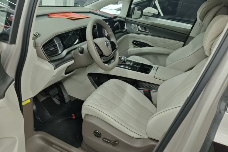 Used Denza D9 2022 DM-i 970 Four-Wheel Drive Flagship Model Left Front Seat