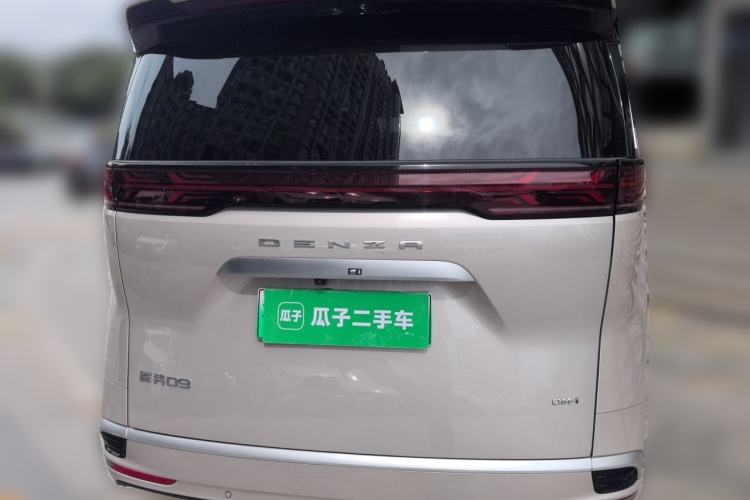 Used Denza D9 2022 DM-i 1040 Prestige Model Rear