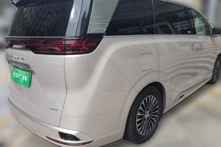 Used Denza D9 2022 DM-i 1040 Prestige Model Rear Right 45 Deg