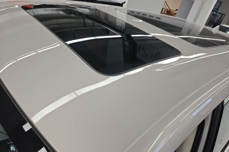 Used Denza D9 2022 DM-i 970 Four-Wheel Drive Flagship Model Roof