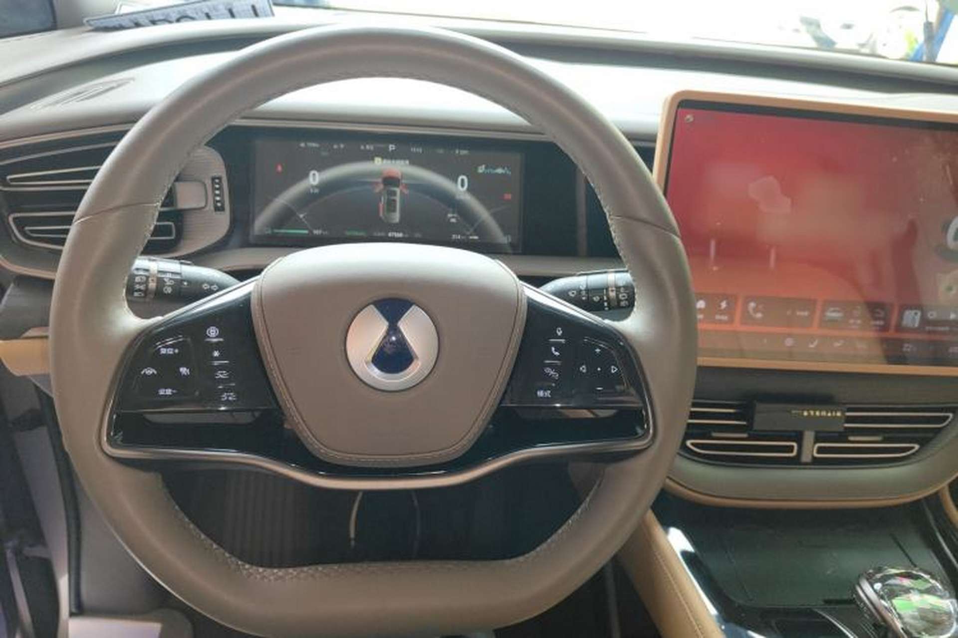 Used Denza D9 2022 DM-i 970 Four-Wheel Drive Prestige Model Steering Wheel