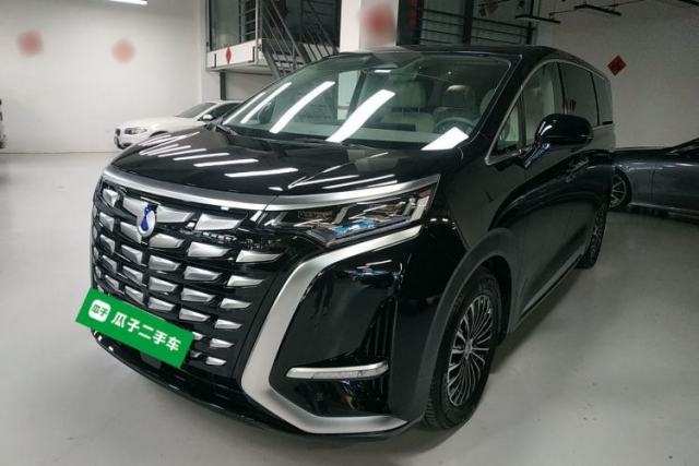 Used Denza D9 2023 DM-i 965 Luxury Model
