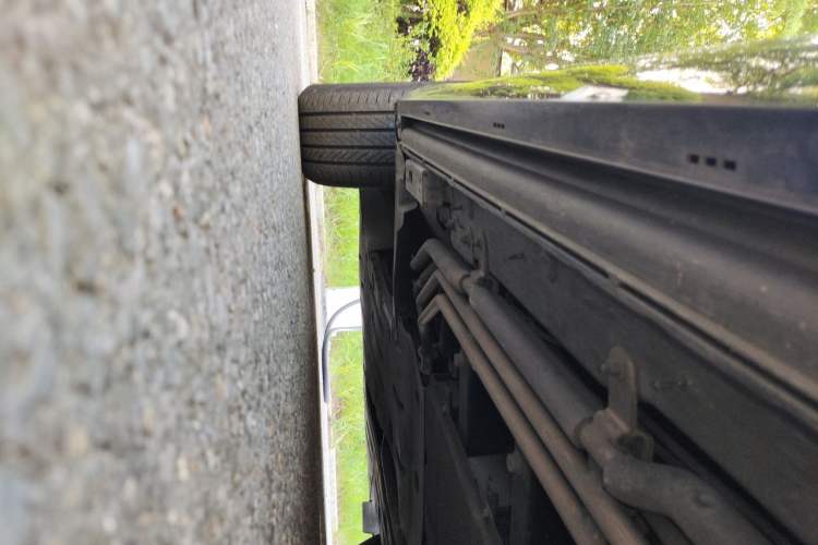 Used Denza D9 2023 DM-i 945 Business Edition Chassis Front Left