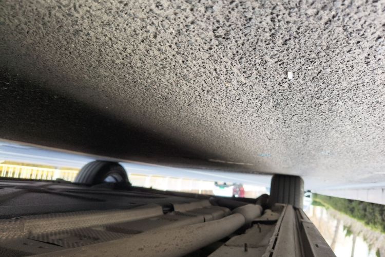 Used Denza D9 2023 DM-i 965 Luxury Model Chassis Front Right