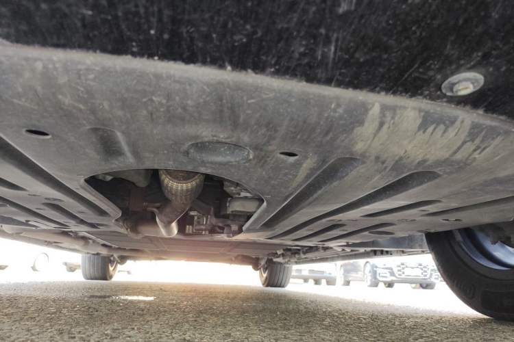 Used Denza D9 2023 DM-i 945 Business Edition Chassis Front