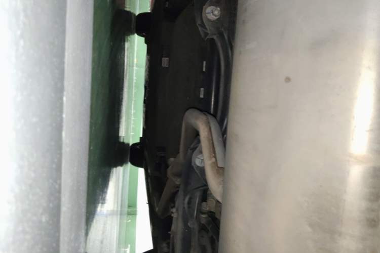 Used Denza D9 2023 DM-i 965 Luxury Model Chassis Rear