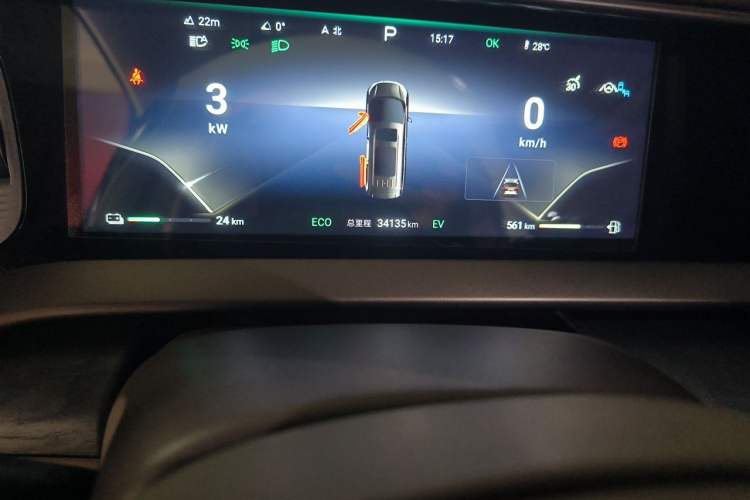Used Denza D9 2023 DM-i 965 Luxury Model Odometer Close Up