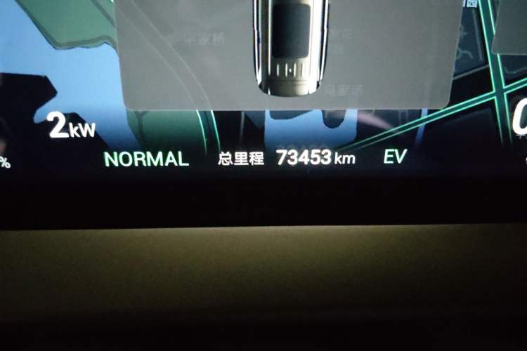 Used Denza D9 2023 DM-i 965 Luxury Model Odometer Close Up