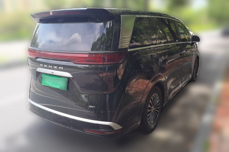 Used Denza D9 2023 DM-i 965 Luxury Model Rear Right 45 Deg