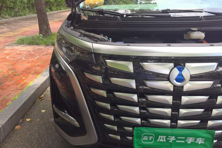 Used Denza D9 2023 DM-i 965 Luxury Model Right Front Headlight