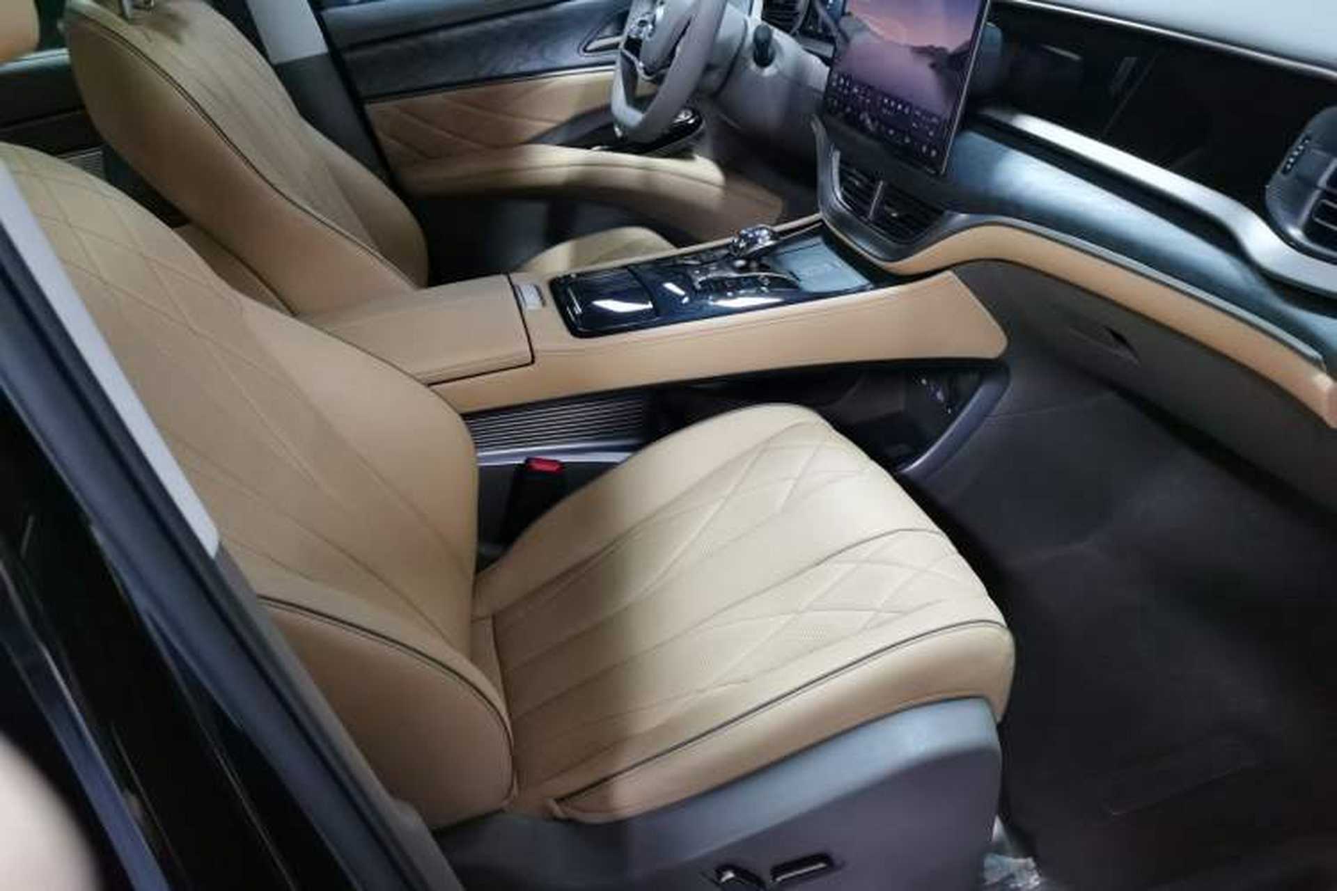 Used Denza D9 2023 DM-i 965 Luxury Model Right Front Seat