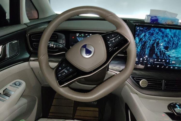 Used Denza D9 2023 DM-i 965 Luxury Model Steering Wheel