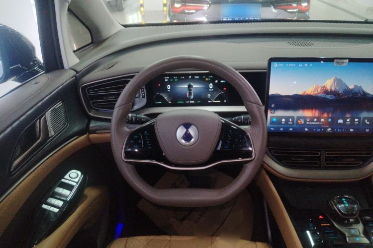 Used Denza D9 2023 DM-i 965 Luxury Model Steering Wheel