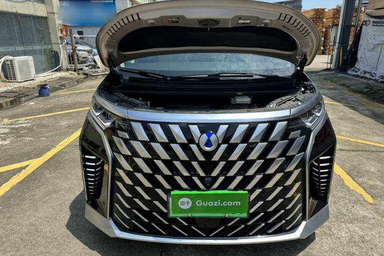 Used Denza D9 2023 PREMIER Founder Edition Engine Bay