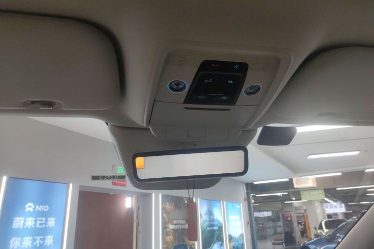 Used Denza D9 2023 PREMIER Founder Edition Headliner