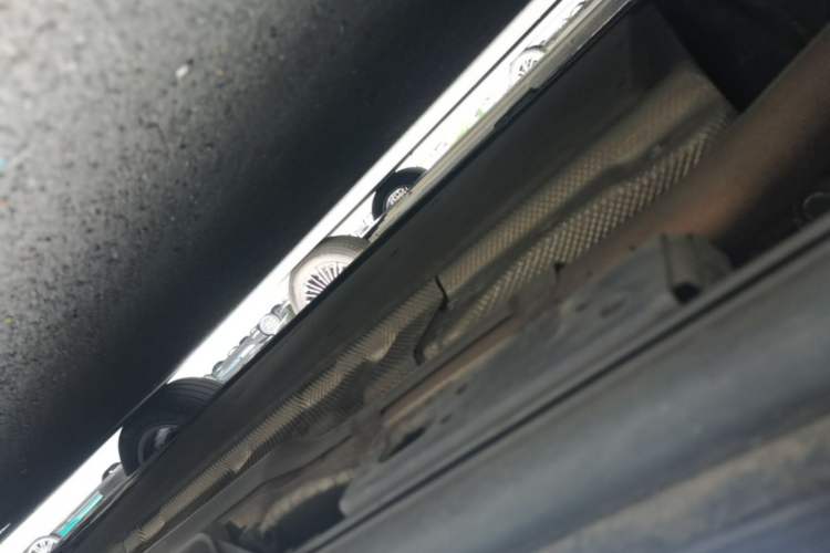 Used Denza D9 2023 PREMIER Founder Edition Chassis Rear Right