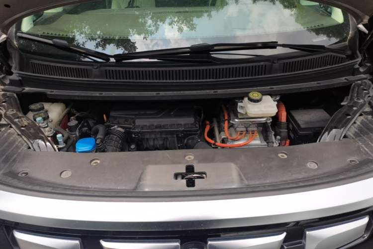 Used Denza D9 2023 PREMIER Founder Edition Engine Bay