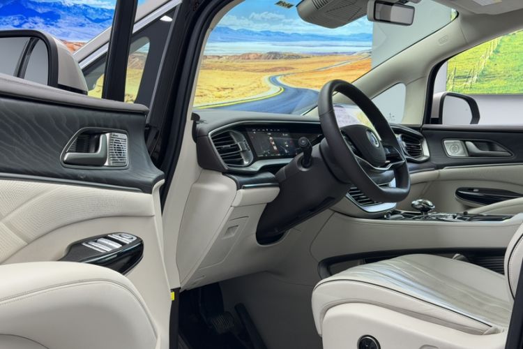 Used Denza D9 2023 PREMIER Founder Edition Interior 12