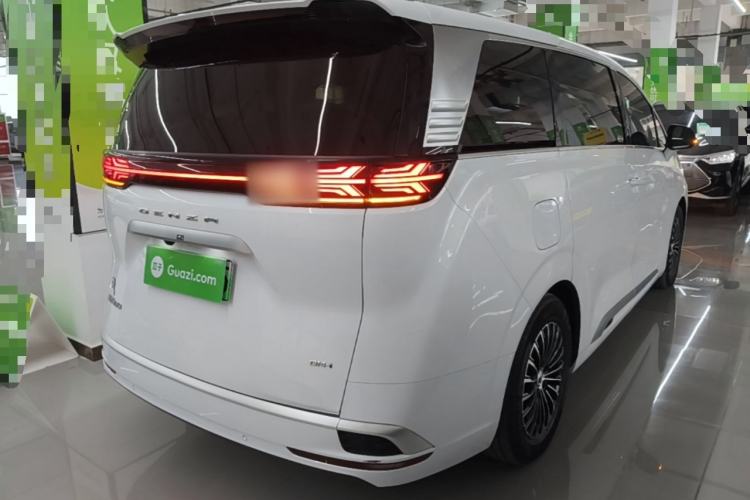 Used Denza D9 2023 DM-i 965 Luxury Model Rear Right 45 Deg